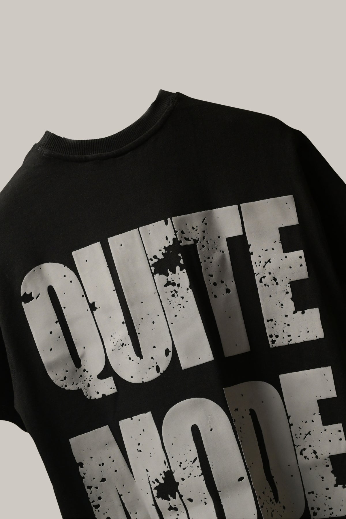 CONCRETE GRUNGE T-SHIRT